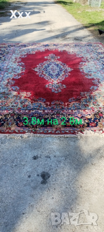 Ръчно тъкан вълнен персийски килим.Произход Иран.Антика за ценители.