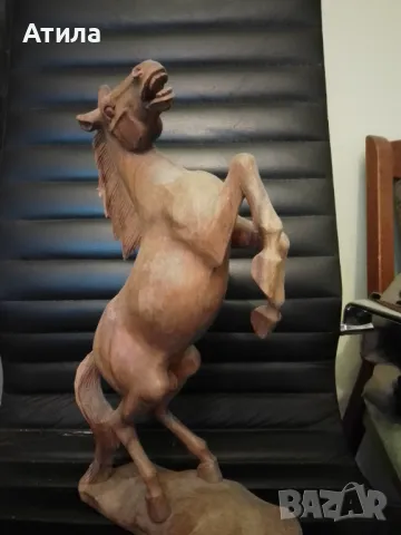 статуетка скулптура кон 43 см