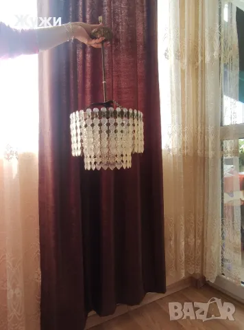 Красив полилей с висулки.НОВИ абажури , снимка 3 - Полилеи - 49696648