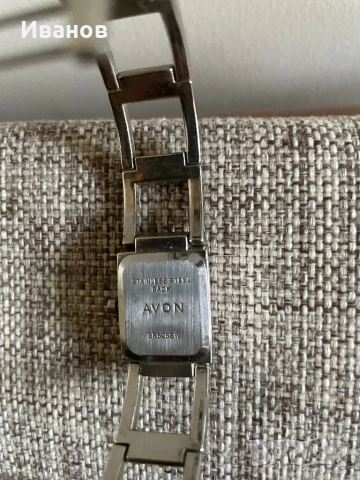 Дамски ръчен часовник “Avon” с нова батерия, снимка 2 - Дамски - 51943569