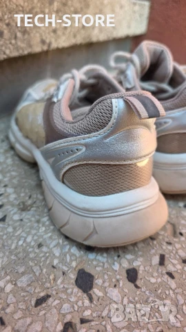 дамски маратонки, снимка 2 - Маратонки - 50994209