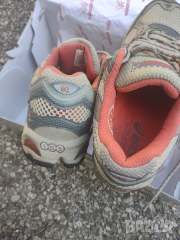 Asics Gel-Gore Tex, снимка 2 - Маратонки - 44821565