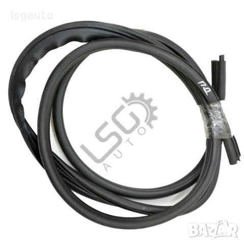 Уплътнение предна дясна врата Renault Megane II 2002-2010 ID:107211