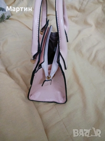 Малка Розова чантичка