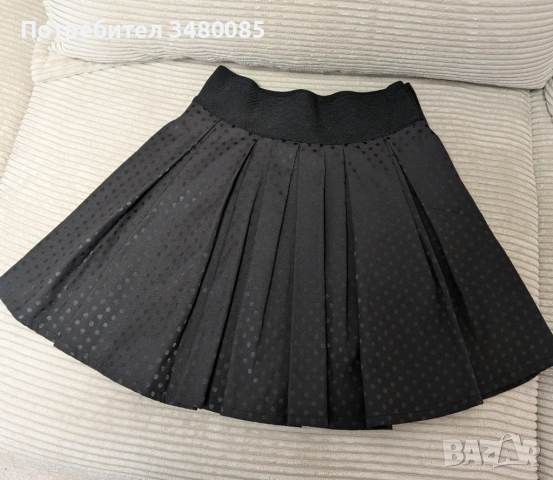 Пола Guess, снимка 2 - Поли - 53569759