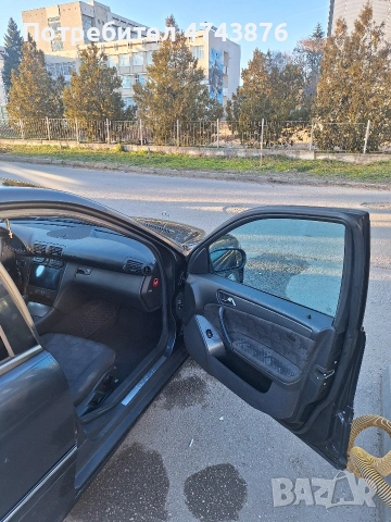Mercedes C220 2.2 CDI, снимка 10 - Автомобили и джипове - 53748874