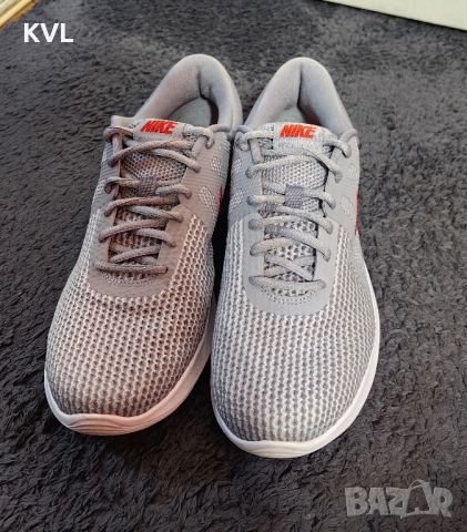 Nike маратонки, 42.5, снимка 12 - Маратонки - 44695772