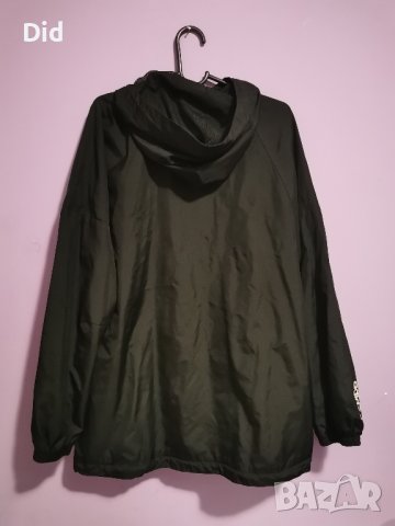 оригинална ветровка Adidas, снимка 4 - Спортни дрехи, екипи - 42623203