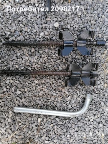 комплект скоби за пружини Макферсон, снимка 2 - Аксесоари и консумативи - 52457978