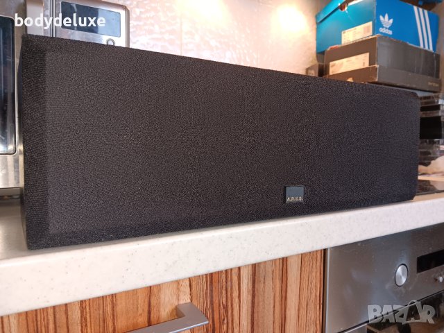 Elac A.R.E.S. Alpha effect двулентов център