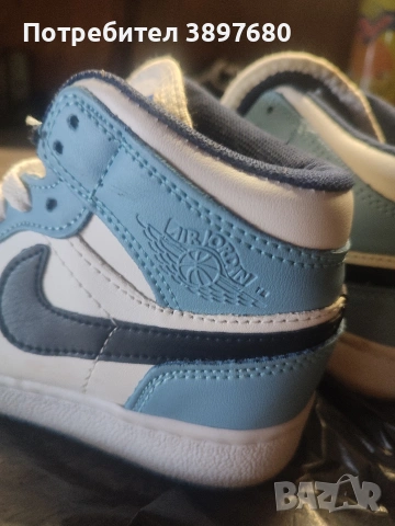 детски маратонки nike, снимка 4 - Детски маратонки - 53055750