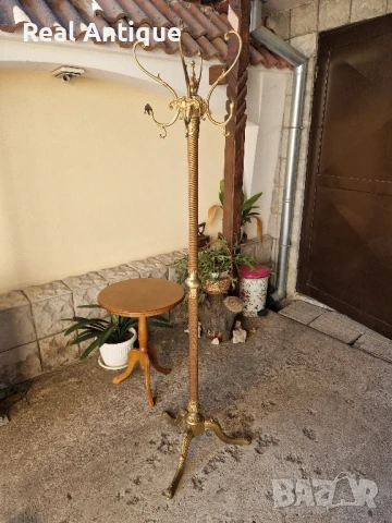 Страхотна антикварна белгийска бронзова подова закачалка 