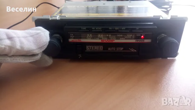 Радиокасетофон за кола Sharp RG-6200H (ретро/винтидж/vintage), снимка 6 - Аксесоари и консумативи - 49136145