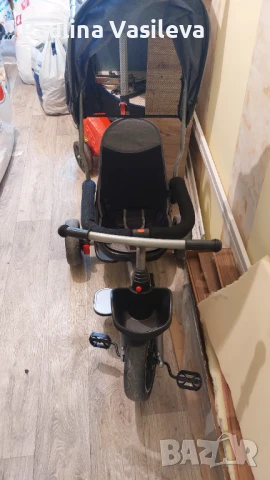 Продава се детска триколка