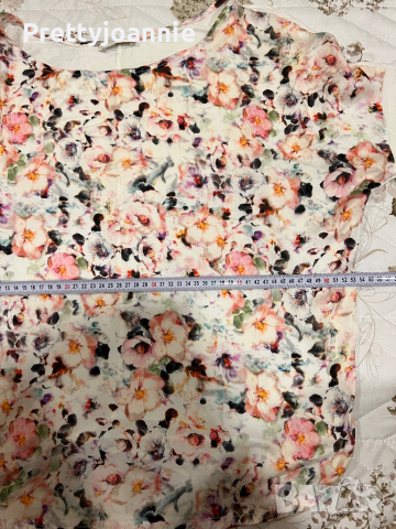 Бяла блузка на цветя, снимка 5 - Блузи с дълъг ръкав и пуловери - 36345039
