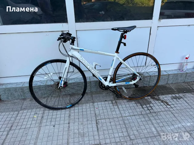 Спортен / хибриден велосипед 28" BOARDMAN