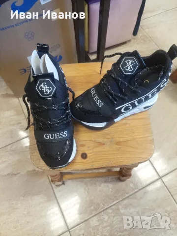 Обувки GUESS 39 номер