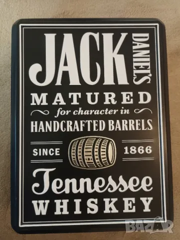 Тенекиена кутия от уиски JACK DANIELS. 