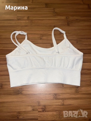 бежово-бял спортен сутиен за жени, снимка 2 - Спортни екипи - 53540150