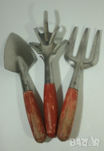 3 ретро градински инструмента, снимка 7 - Градински инструменти - 51668736