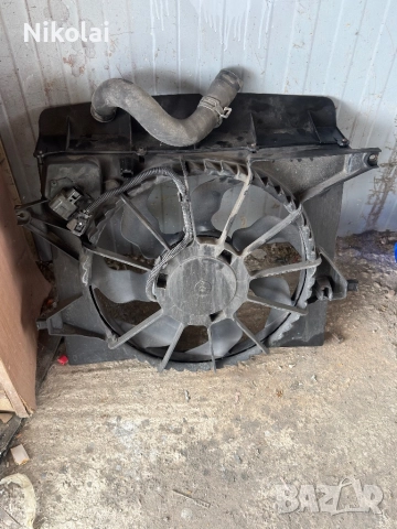 Хюндай ix20 1.6 125кс бензин, снимка 2 - Автомобили и джипове - 51745045