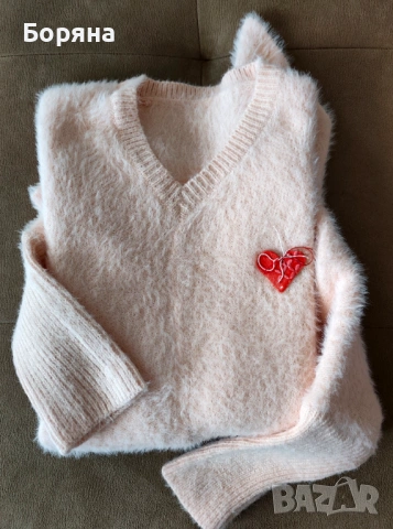 НАМАЛЕН - Нов пухкав пуловер бутик Vision с брошка, снимка 5 - Блузи с дълъг ръкав и пуловери - 38572663