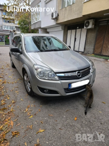 Opel Astra Топ състояние, автомат