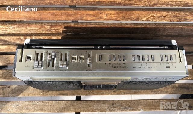 Радиокасетофон 💥Sharp GF-9595E(45w) -Рядък,в състояние!, снимка 7 - Радиокасетофони, транзистори - 52842207