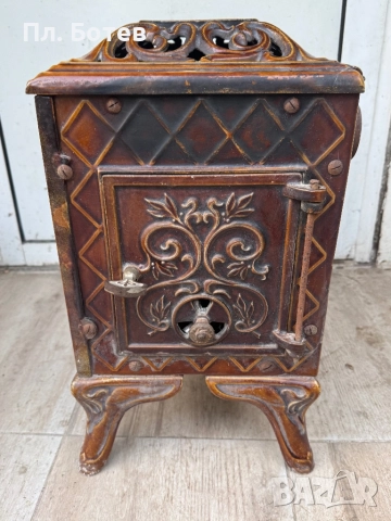 Стара кахлена - емайлирана печка, снимка 7 - Антикварни и старинни предмети - 52663974