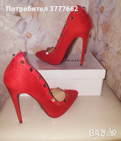 Червени обувки Valentino реплика, снимка 1 - Дамски обувки на ток - 41485317