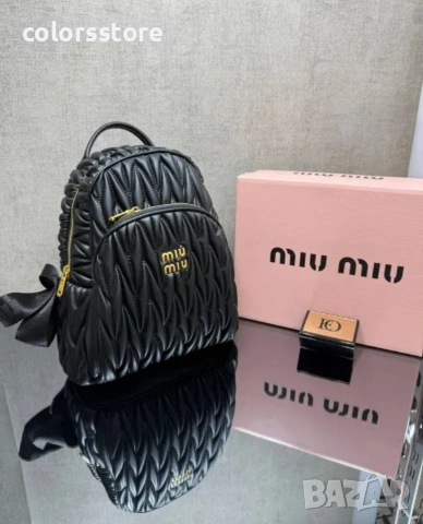 Черна раница MiuMiu /SG04