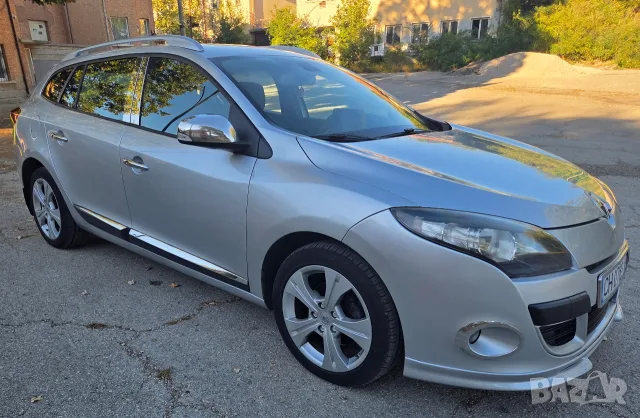 Renault Megane 3 1.5 dci Уникат , снимка 2 - Автомобили и джипове - 55967169