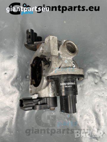 Дросел за Крайслер  Chrysler Voyager 3.3L Бензин , 04861099AA, снимка 3 - Части - 40168263