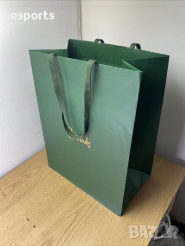 Автентична бутикова Harrods подаръчна торба 42 x 32 cm, снимка 3 - Други - 42059287