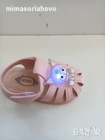 Детски светещи сандали 7139, снимка 1