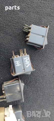 Бутони ВАЗ - УАЗ - ГАЗ - Лада 6 броя N, снимка 4 - Части - 38726563