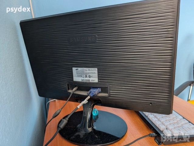 21" Монитор - Samsung SyncMaster S22B150, снимка 4 - Монитори - 52572862