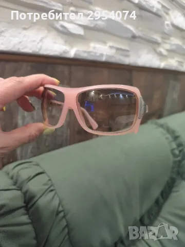 оригинални слънчеви очила vogue 30лв, снимка 2 - Слънчеви и диоптрични очила - 50339001