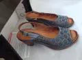 Продавам сини сандали, снимка 1