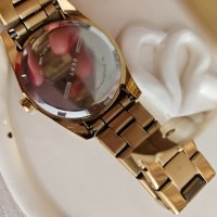 Дамски часовник DKNY Nolita NY 2873 , снимка 11 - Дамски - 44495452