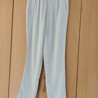 Дамски спортен панталон Gina tricot, снимка 1 - Панталони - 41762442