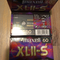OVP чисто нови хромни аудио  касети Maxell XLII S60, снимка 1 - Аудио касети - 44913440