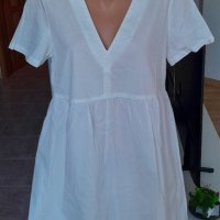 Бяла рокля на hm, снимка 1 - Рокли - 41410653