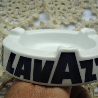 Продавам керамичен пепелник на марката Lavazza, снимка 3 - Други стоки за дома - 41875835