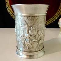 Чаша,халба от калай Веселата кръчма. , снимка 3 - Антикварни и старинни предмети - 41693320