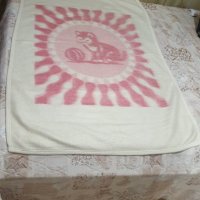 Одеяло детско, снимка 3 - Олекотени завивки и одеяла - 40457999