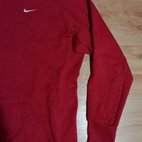 Дамски Суичър Nike Therma-Fit размер М, снимка 3 - Суичъри - 39409086