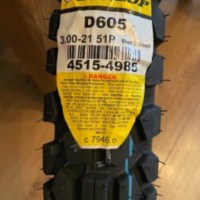 Dunlop D605 3.00/21 80/100/21 51P, снимка 1 - Гуми и джанти - 44672839