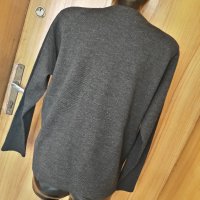 Тъмно сива блуза плетиво с V-образно деколте Л/ХЛ, снимка 3 - Блузи с дълъг ръкав и пуловери - 34279518