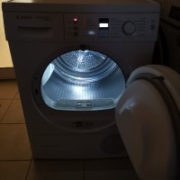 Продавам Кондензна Сушилня BOSCH EcoAvantixx 7S EcoEdition 7кг с Термопомпа А++ 800W, снимка 3 - Сушилни - 39292023